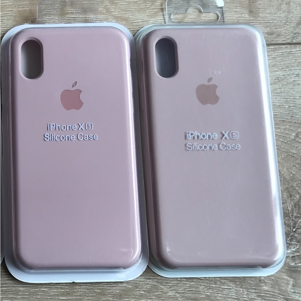 NEW ! Authentic Apple IPhone XS silicone cases Blush pink . Pink Sand , Mauve